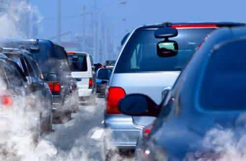 机动车成空气污染重要来源 污染防治紧迫性日益凸显